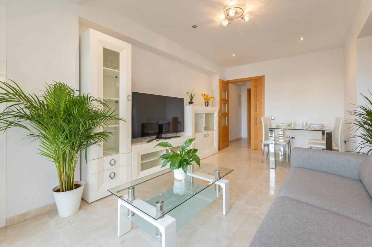 Charming 3 Bedroom Apartment At Triana Center By Oui Sevilha Exterior foto