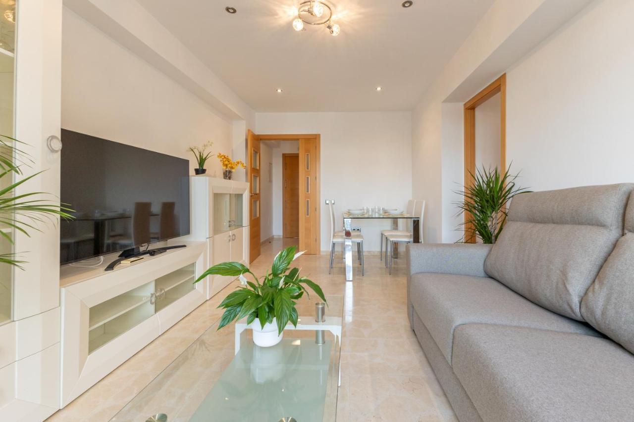 Charming 3 Bedroom Apartment At Triana Center By Oui Sevilha Exterior foto