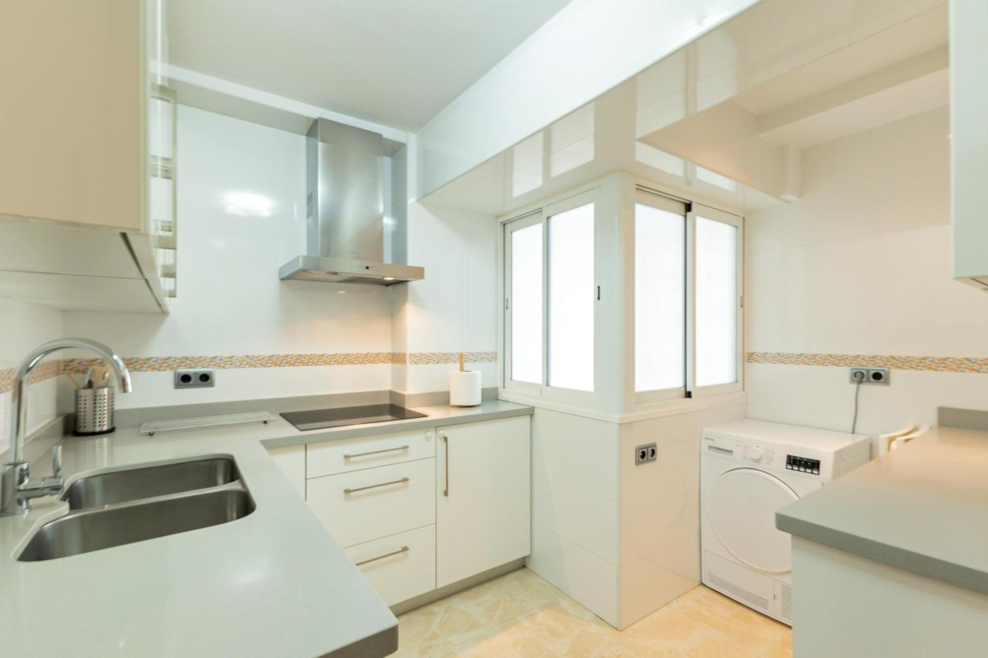 Charming 3 Bedroom Apartment At Triana Center By Oui Sevilha Exterior foto