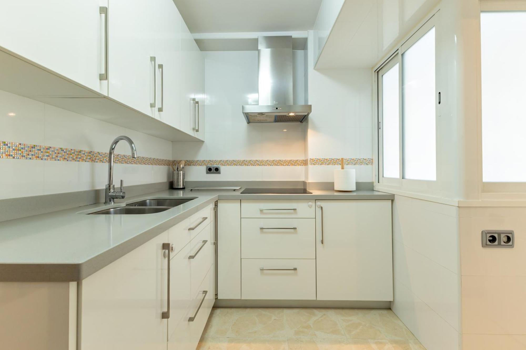 Charming 3 Bedroom Apartment At Triana Center By Oui Sevilha Exterior foto