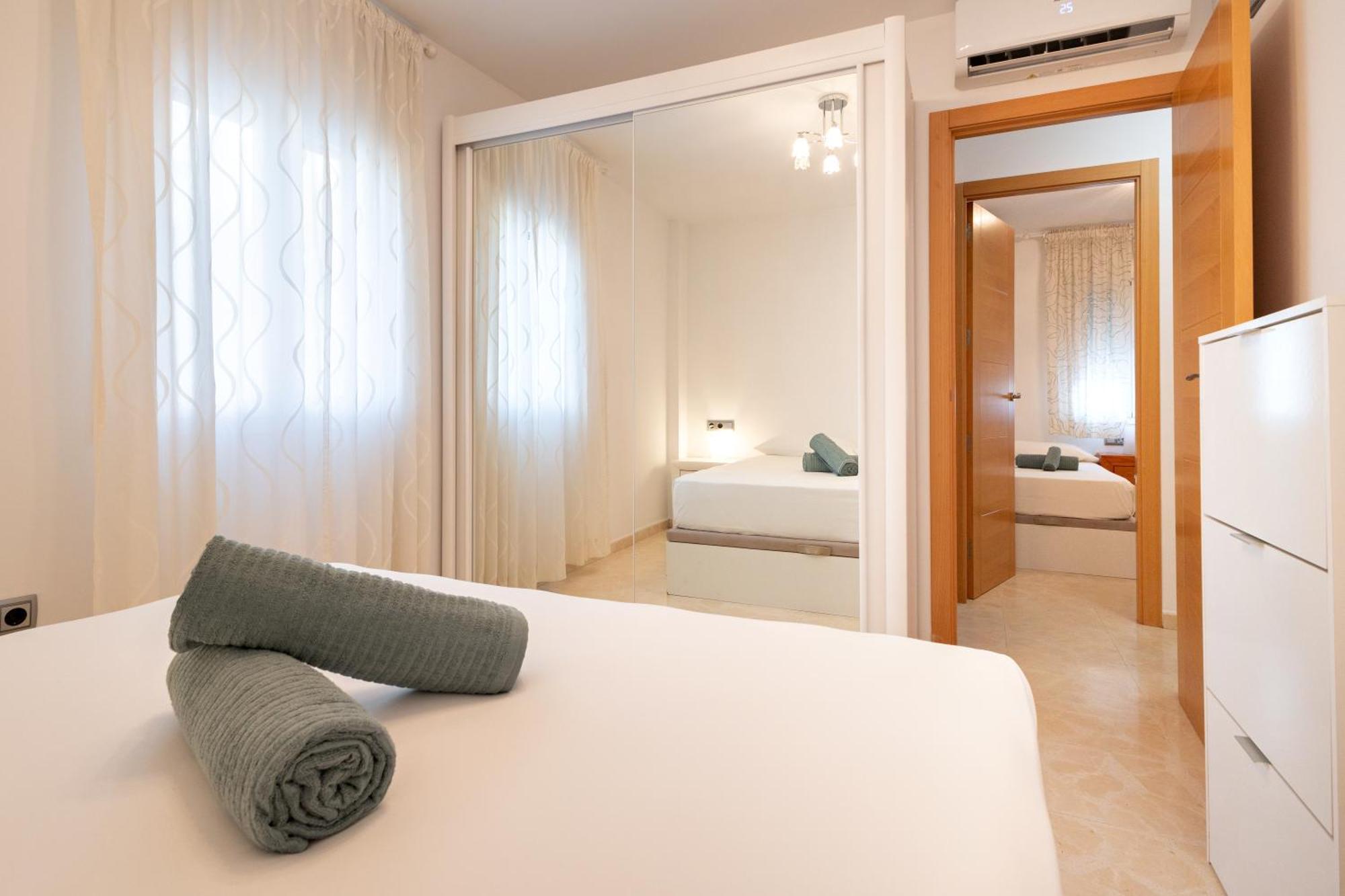 Charming 3 Bedroom Apartment At Triana Center By Oui Sevilha Exterior foto